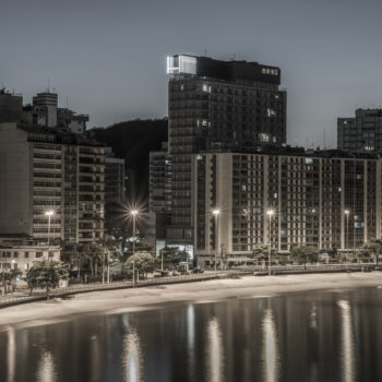 Hotel H